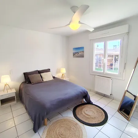 Feriehus Biscarosse - Maison 10 Pers - 4 Ch - Jardin - - Ocean *