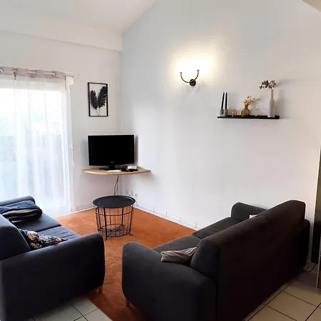 Ferienhaus Biscarosse - Maison 10 Pers - 4 Ch - Jardin - - Ocean Biscarrosse